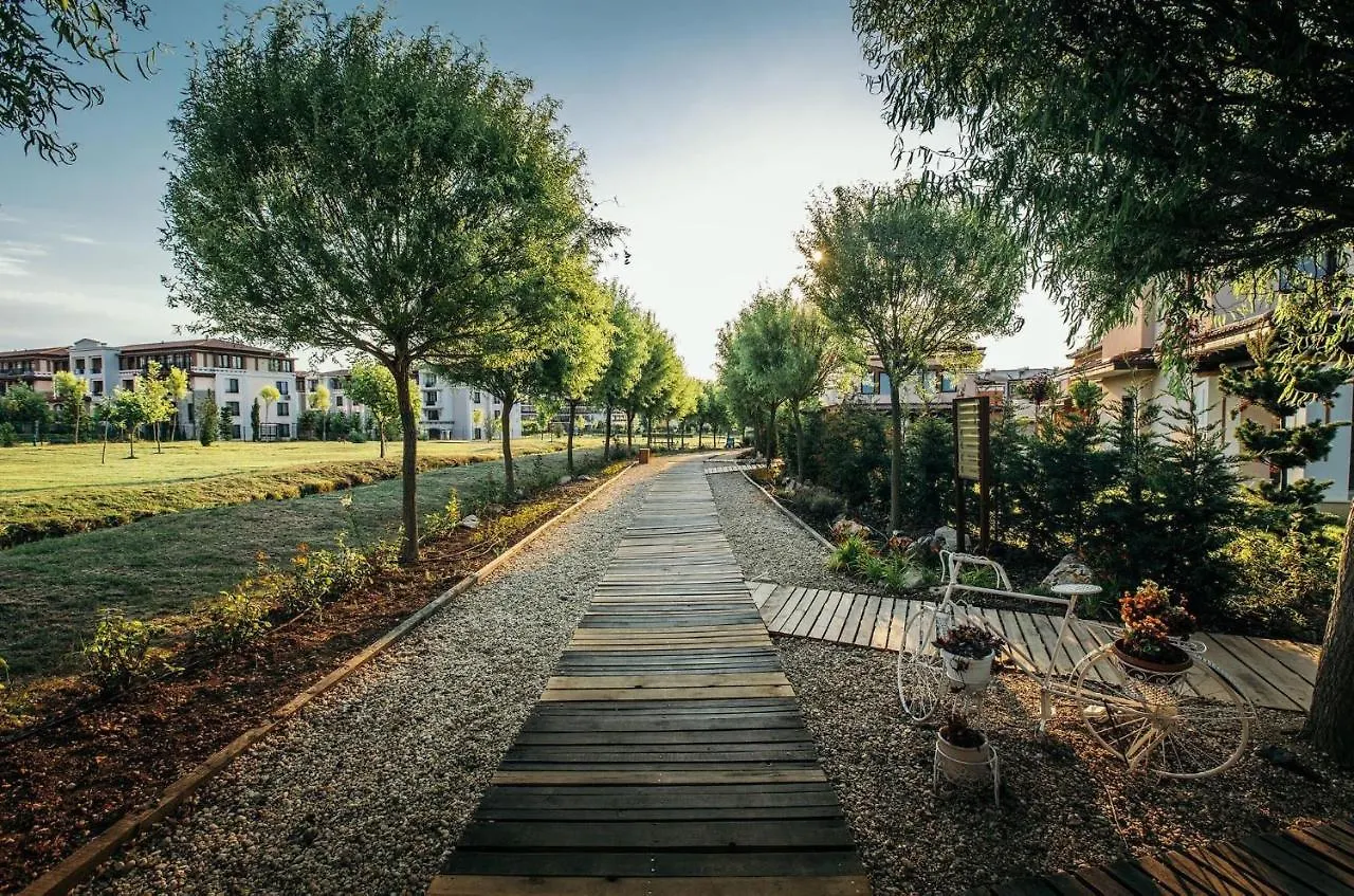 Студио Рай - Green Life Beach Resort Sozopol